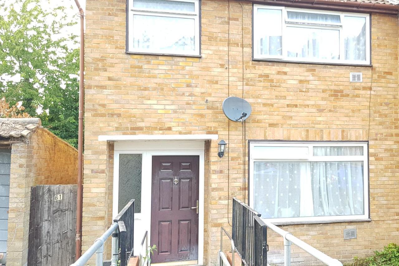 61 Baker Street Apartamento Luton  Exterior foto