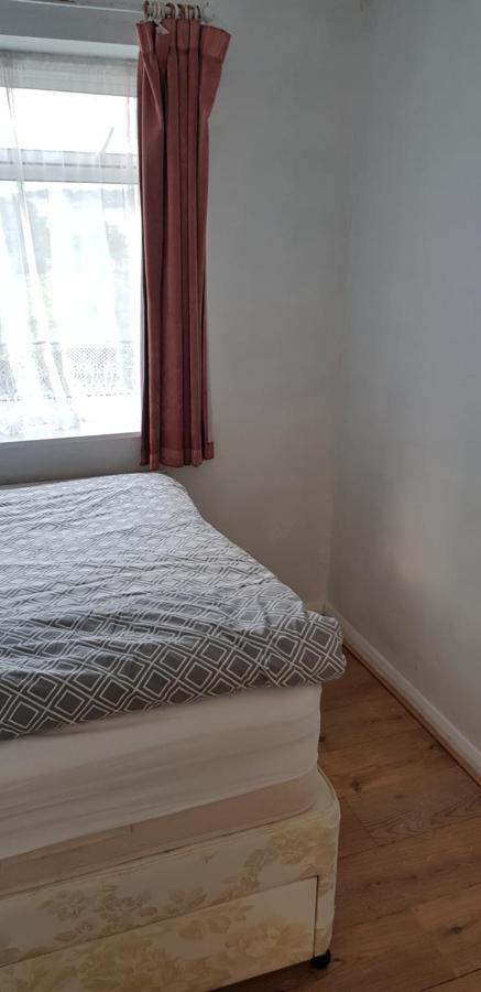 61 Baker Street Apartamento Luton  Exterior foto